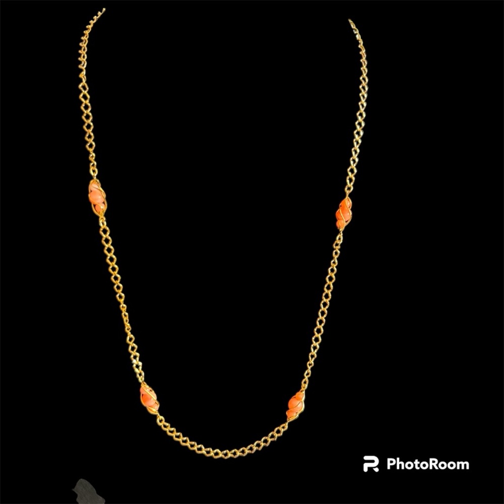Vintage Avon “Captured Accents” Coral-Colored  Chain Necklace